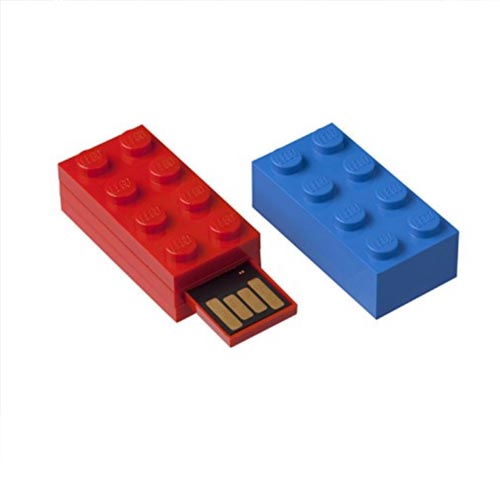 Den aktuelle Kammer Persuasion LEGO 16GB USB Flash Drive - NerdShizzle.com